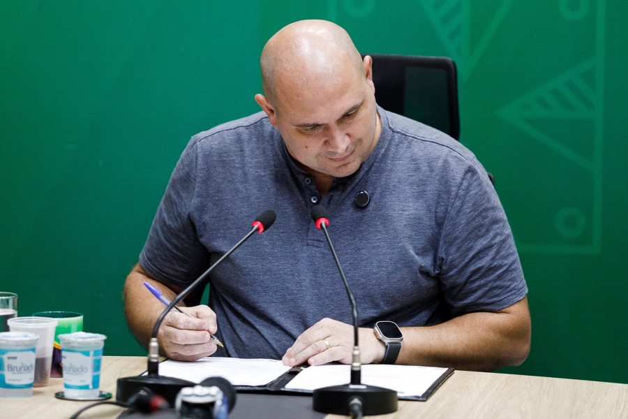 Projeto que muda gestão e acelera aquisições na Saúde é aprovado